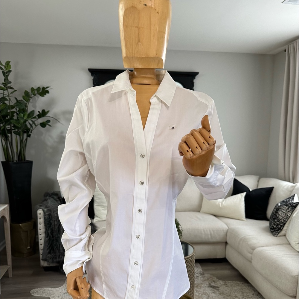 NY&CO White collar shirt